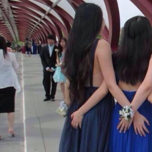 Dark blue navy backless prom grad dress - Picture 16 of 16